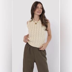 NEW ELAN KNIT SWEATER VEST CREAM SZ SMALL